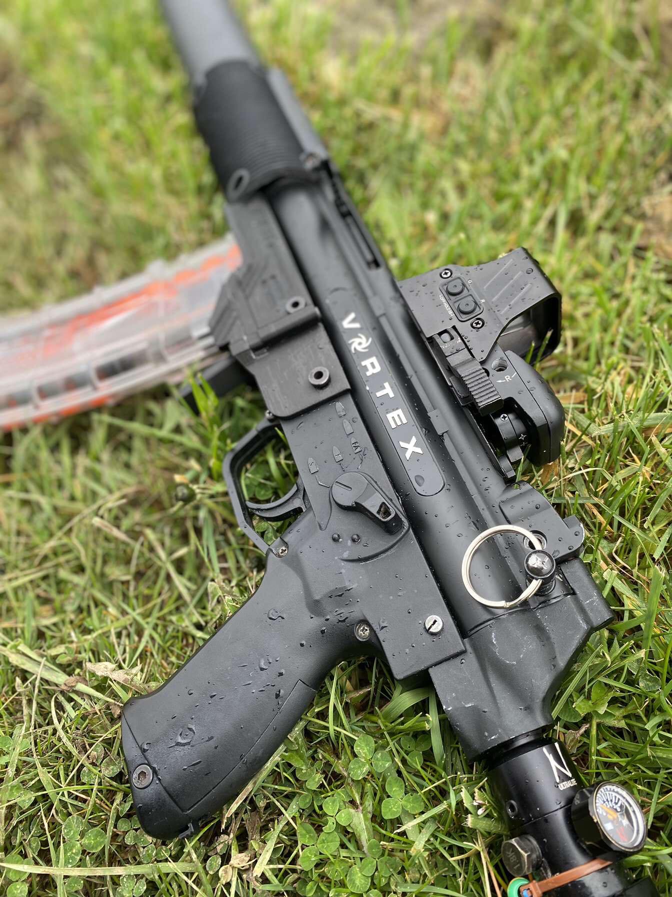Vtek-15 (Vortex to T15 paintball Magwell)